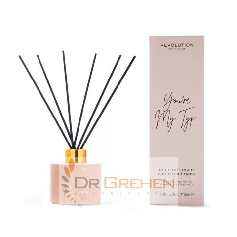 MAKE UP REVOLUTION Revolution Beauty Dyfuzor zapachowy do pomieszczeń You Are My Type - patyczki+olejek 100ml MAKE UP REVOLUTION Revolution Beauty Dyfuzor zapachowy do pomieszczeń You Are My Type - patyczki+olejek 100ml